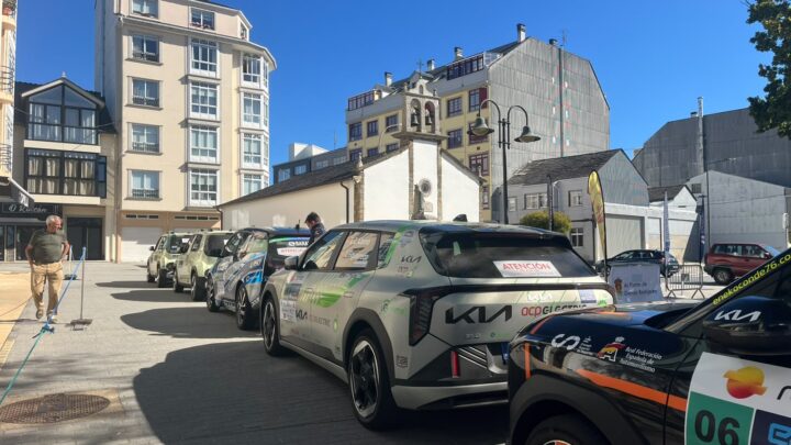 El 10º Repsol EcoRallye A Coruña alcanza el reagrupamiento de As Pontes antes del tramo final